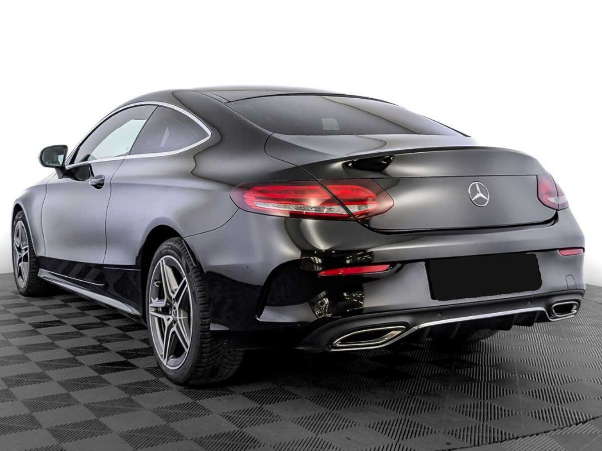 Б/У Мерседес-Бенц Ц-Класс 2018 года. Фото: #6