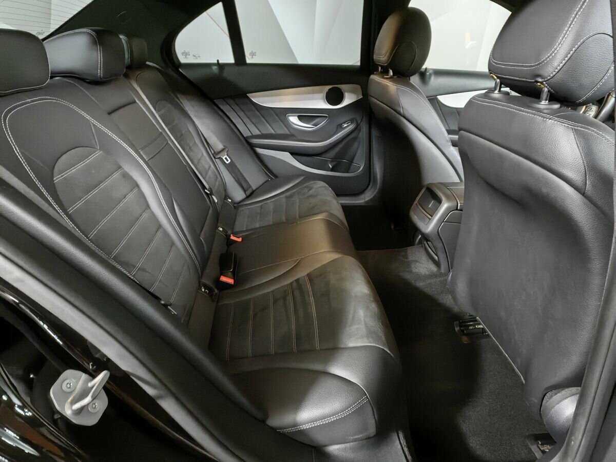 Б/У Мерседес-Бенц Ц-Класс 2019 года. Фото: #11