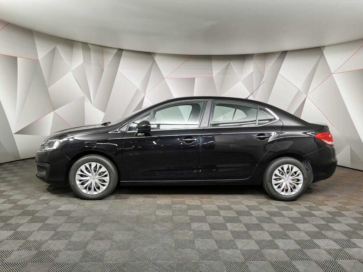 Б/У Ситроен Ц4 2018 года. Фото: #4