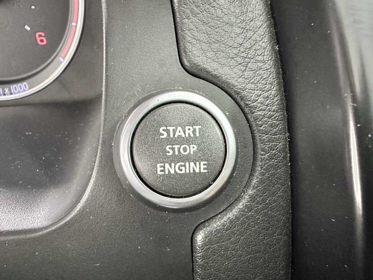 Б/У Лэнд Ровер Фрилендер 2014 года. Фото: #14