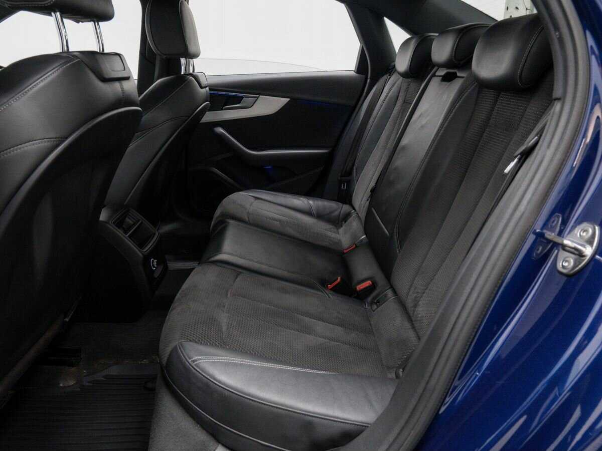 Б/У Ауди А4 2017 года. Фото: #11