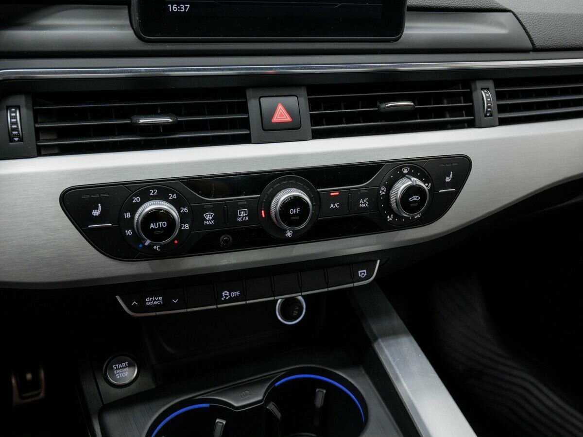 Б/У Ауди А4 2017 года. Фото: #20