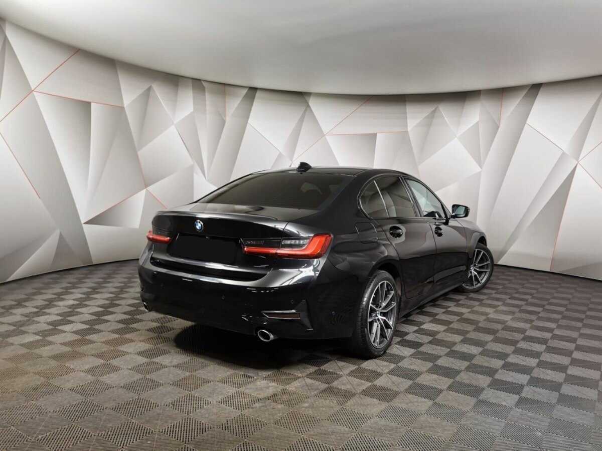 Б/У БМВ 3 серии 2020 года. Фото: #1