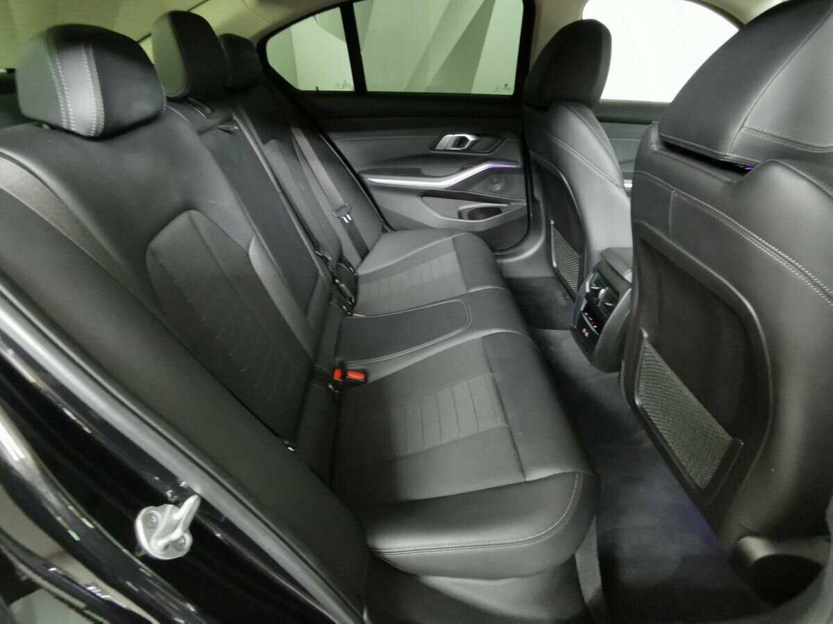 Б/У БМВ 3 серии 2020 года. Фото: #11