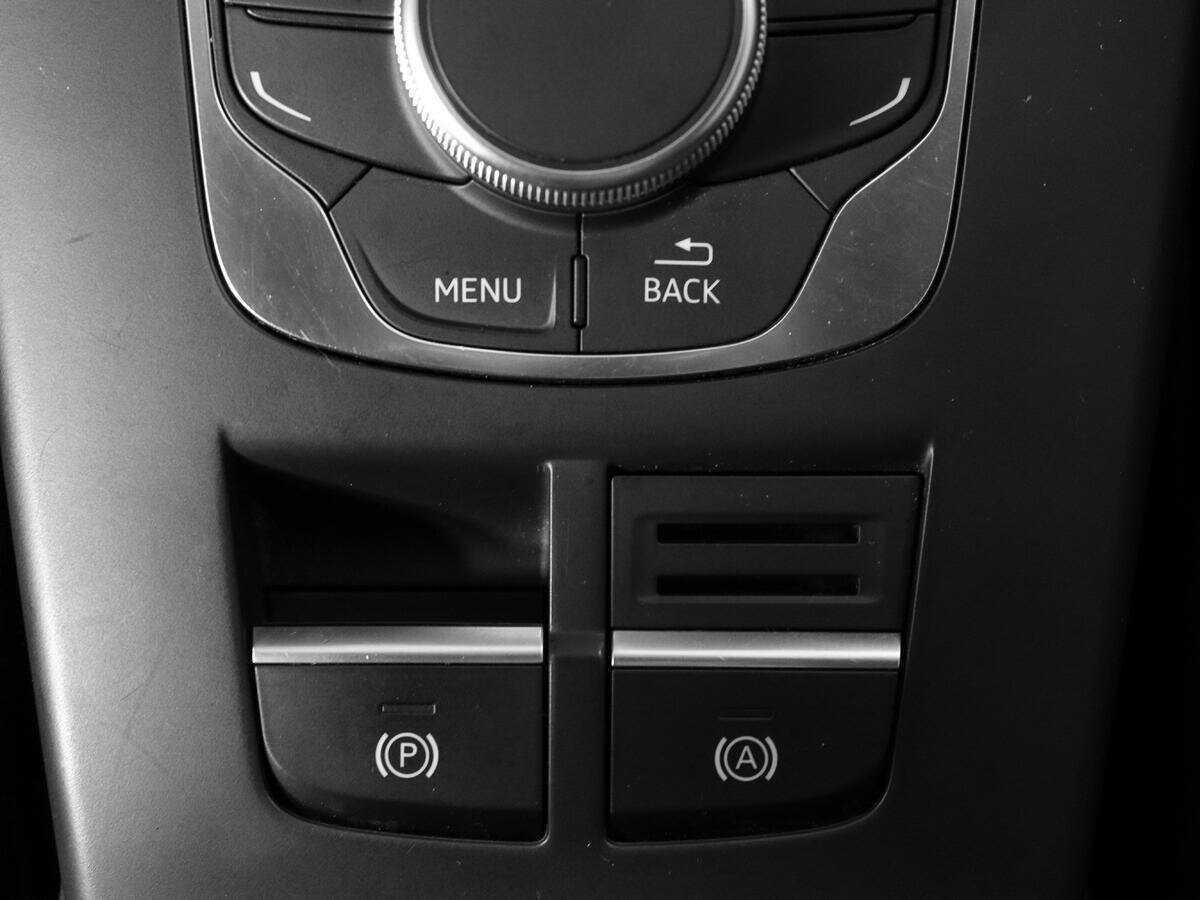 Б/У Ауди А3 2014 года. Фото: #16