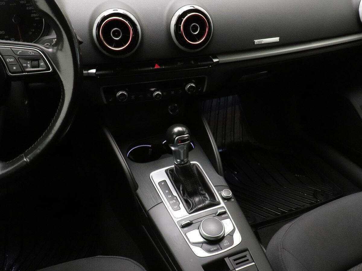 Б/У Ауди А3 2016 года. Фото: #14