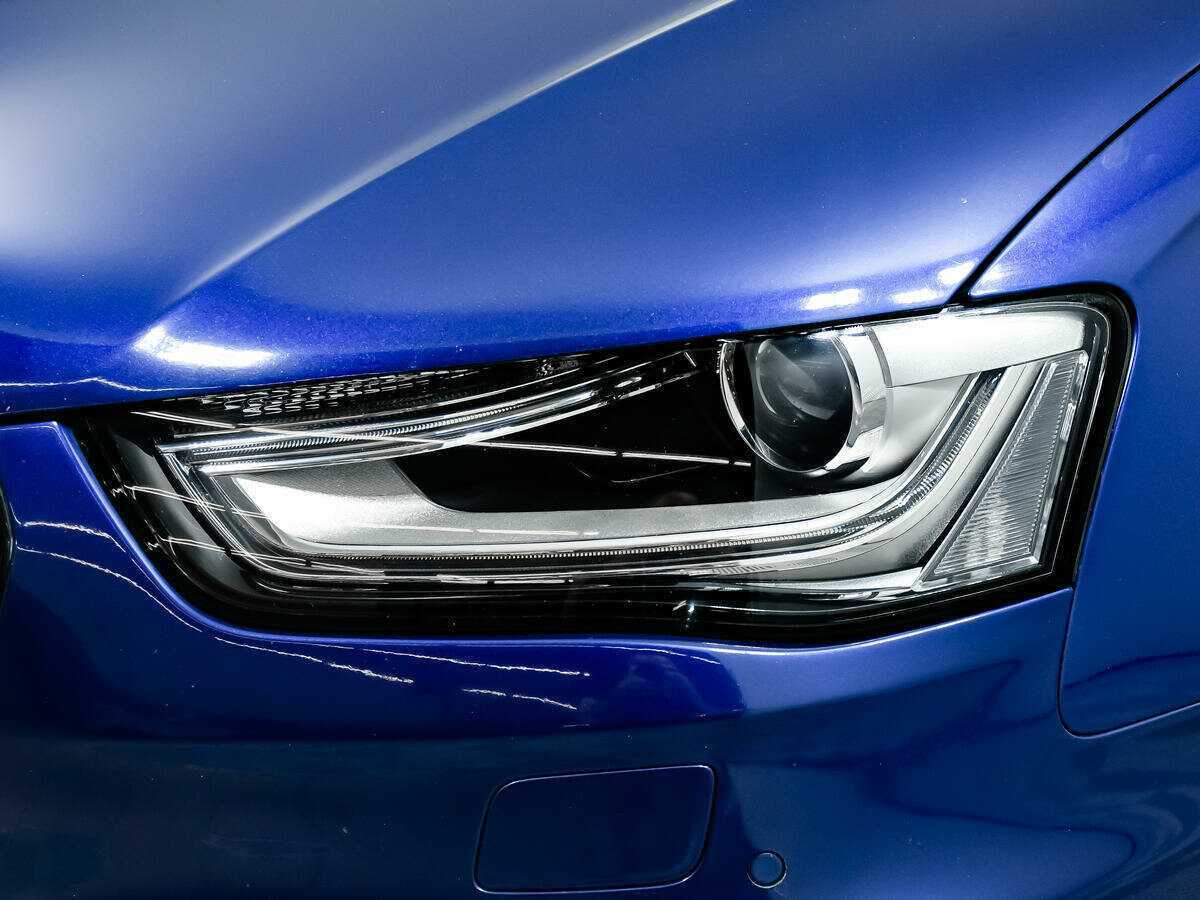 Б/У Ауди А4 2014 года. Фото: #13