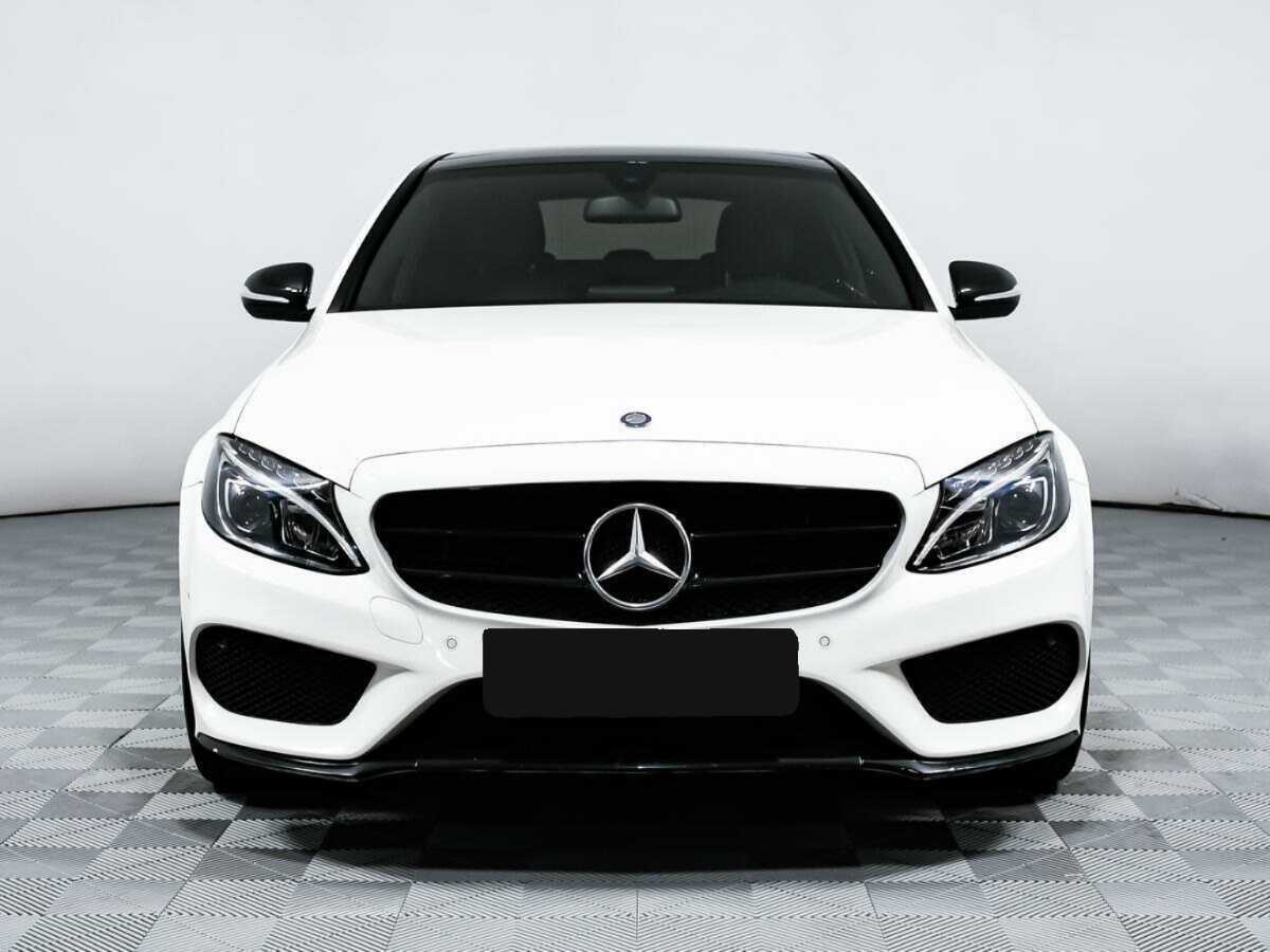 Б/У Мерседес-Бенц Ц-Класс 2014 года. Фото: #1