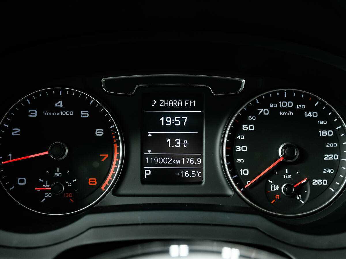 Б/У Ауди К3 2016 года. Фото: #9