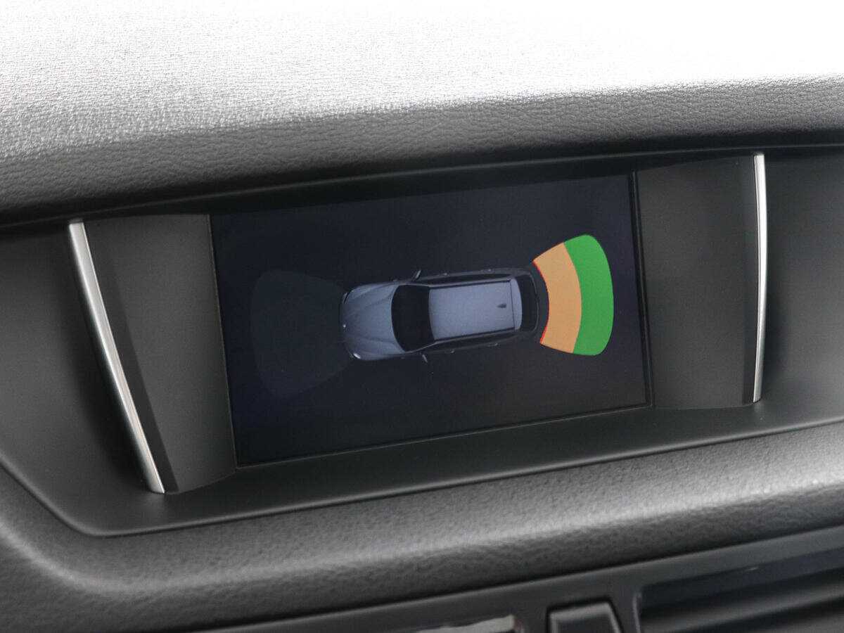 Б/У БМВ Икс1 2013 года. Фото: #15