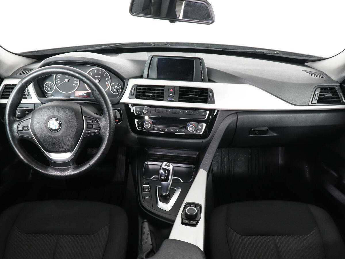 Б/У БМВ 3 серии 2017 года. Фото: #10