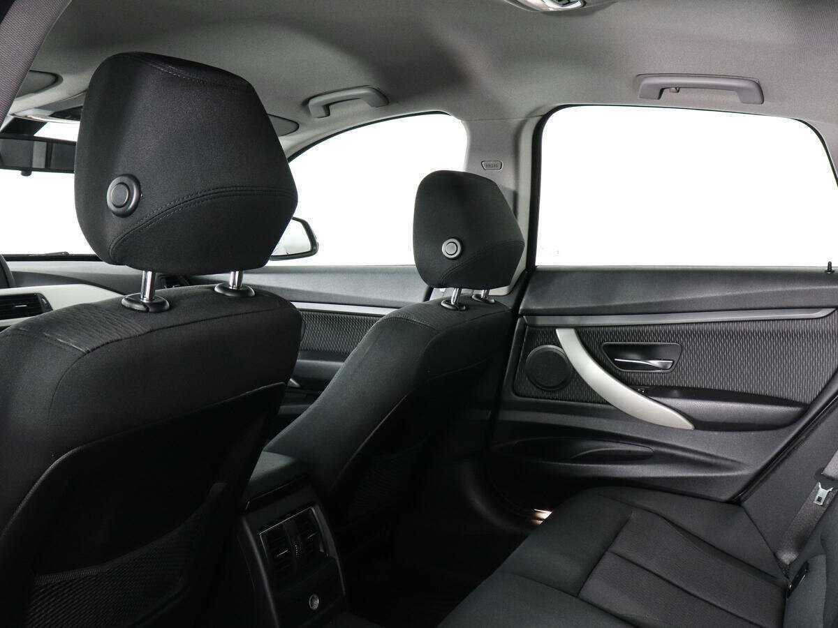 Б/У БМВ 3 серии 2017 года. Фото: #13