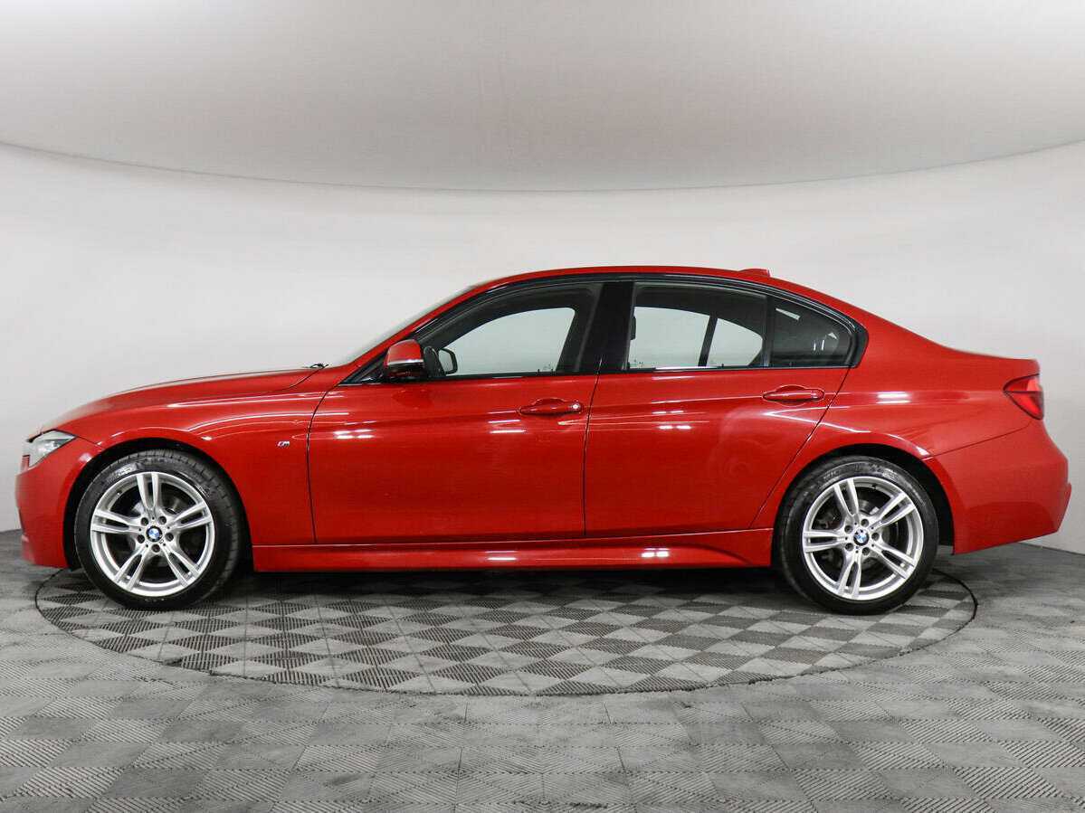 Б/У БМВ 3 серии 2018 года. Фото: #4