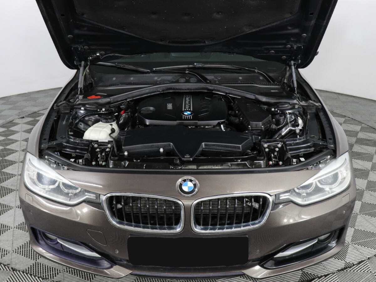 Б/У БМВ 3 серии 2013 года. Фото: #9