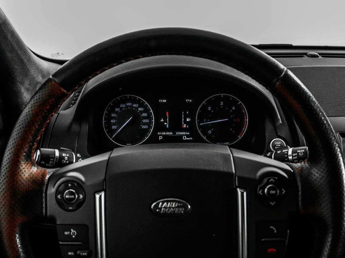 Б/У Лэнд Ровер Фрилендер 2014 года. Фото: #17