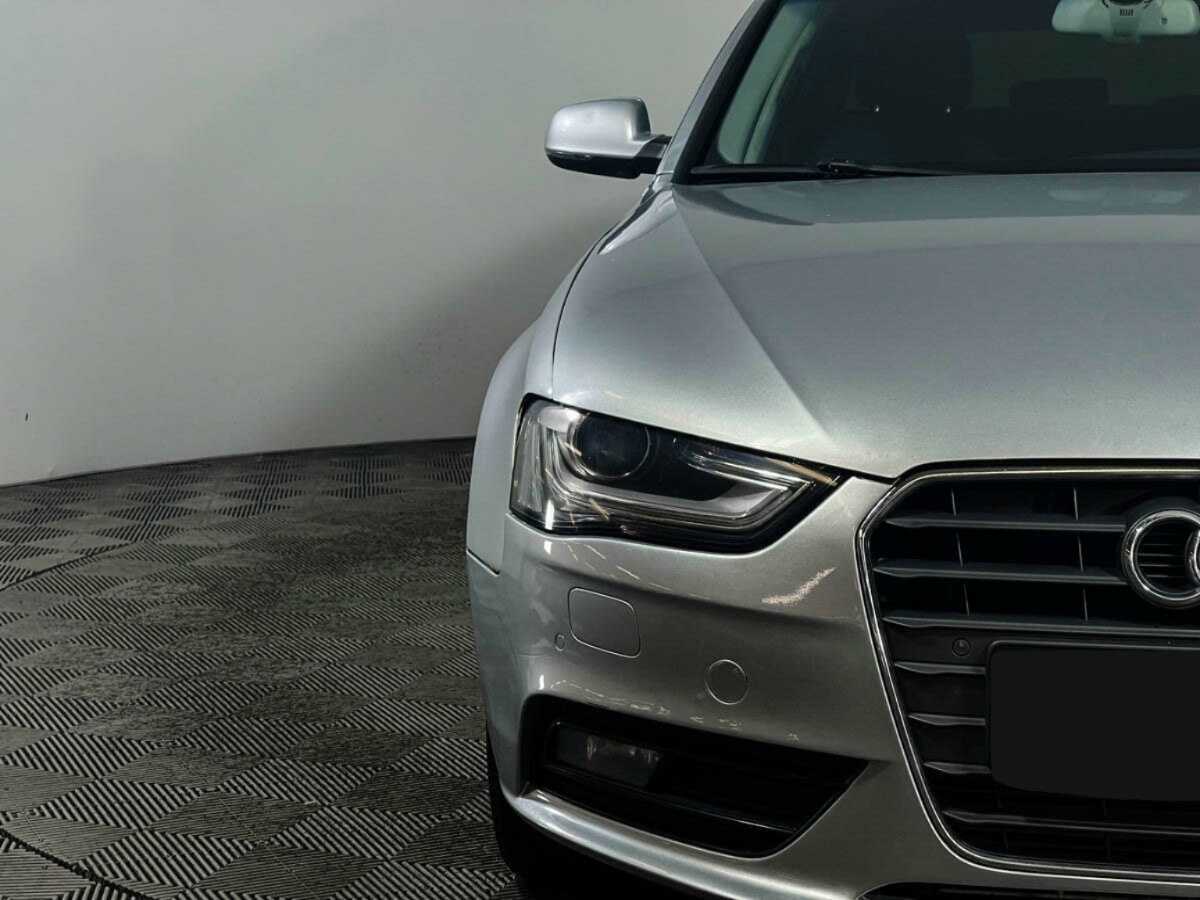 Б/У Ауди А4 2013 года. Фото: #11