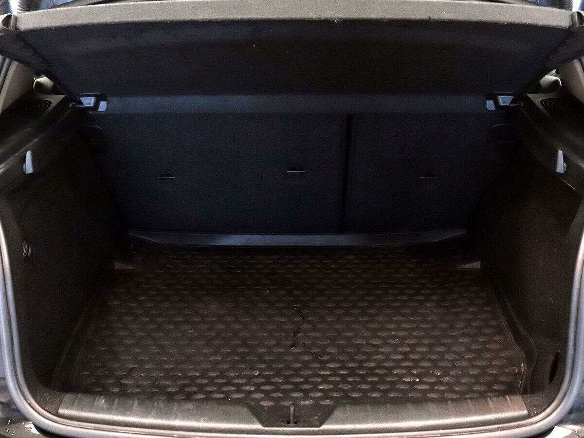 Б/У БМВ 1 серии 2012 года. Фото: #9