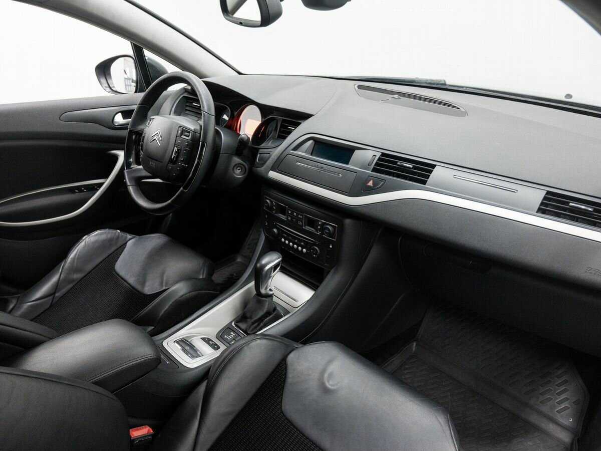 Б/У Ситроен Ц5 2012 года. Фото: #6