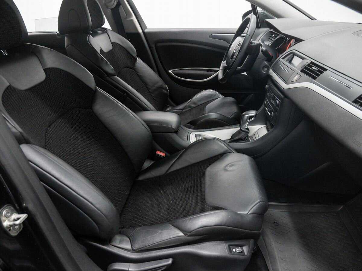 Б/У Ситроен Ц5 2012 года. Фото: #7