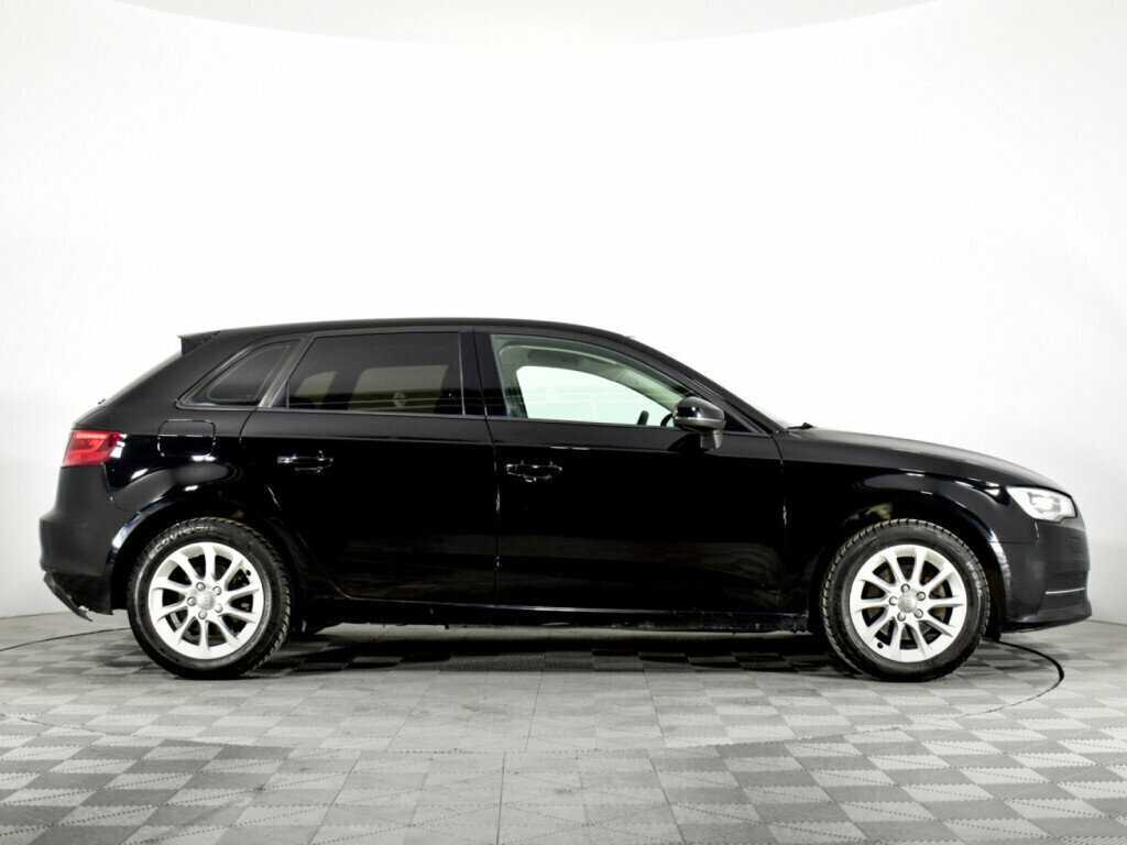 Б/У Ауди А3 2013 года. Фото: #3