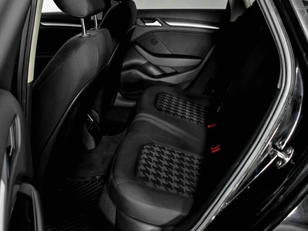 Б/У Ауди А3 2013 года. Фото: #11