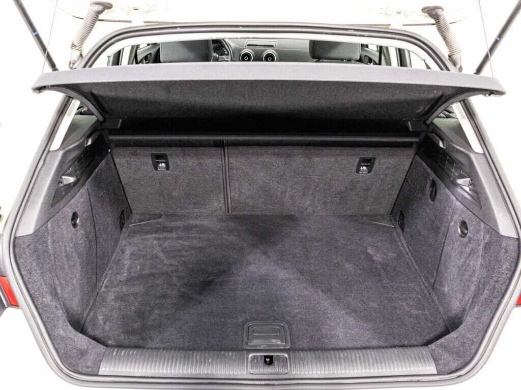 Б/У Ауди А3 2013 года. Фото: #14