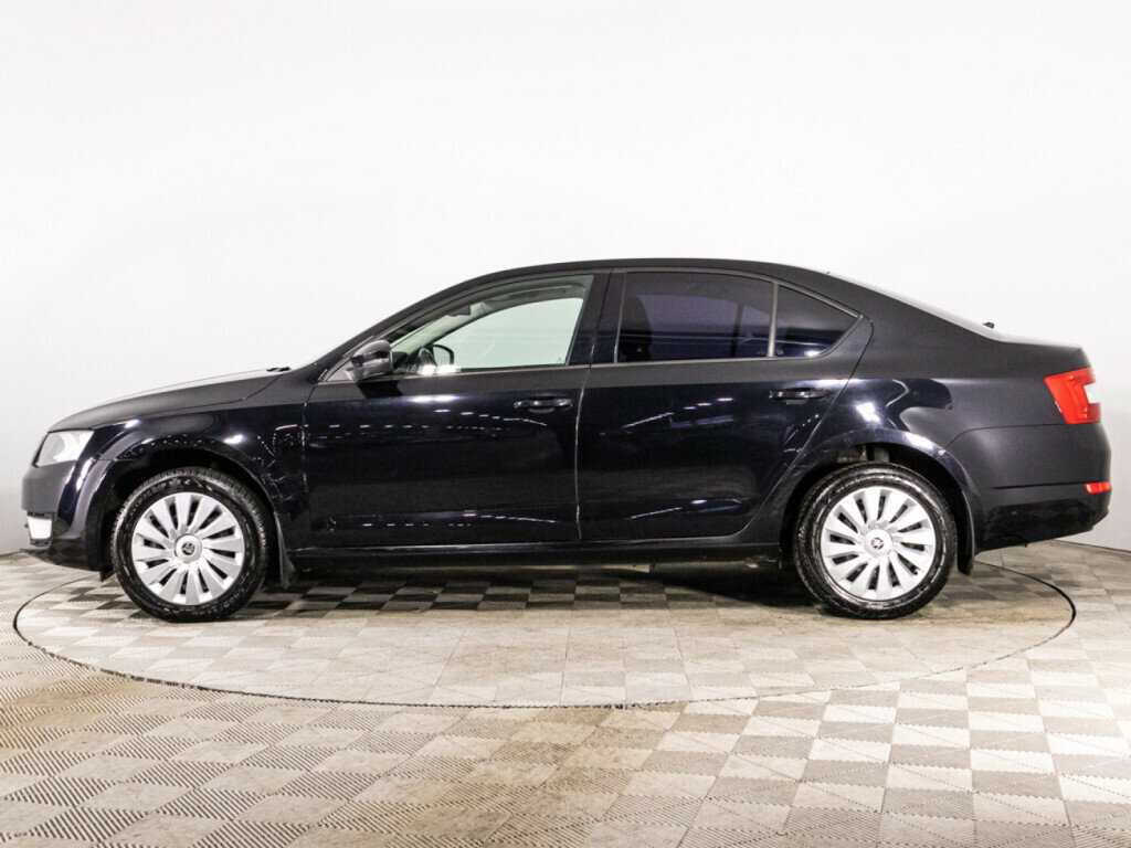 Б/У Шкода Октавия 2013 года. Фото: #7