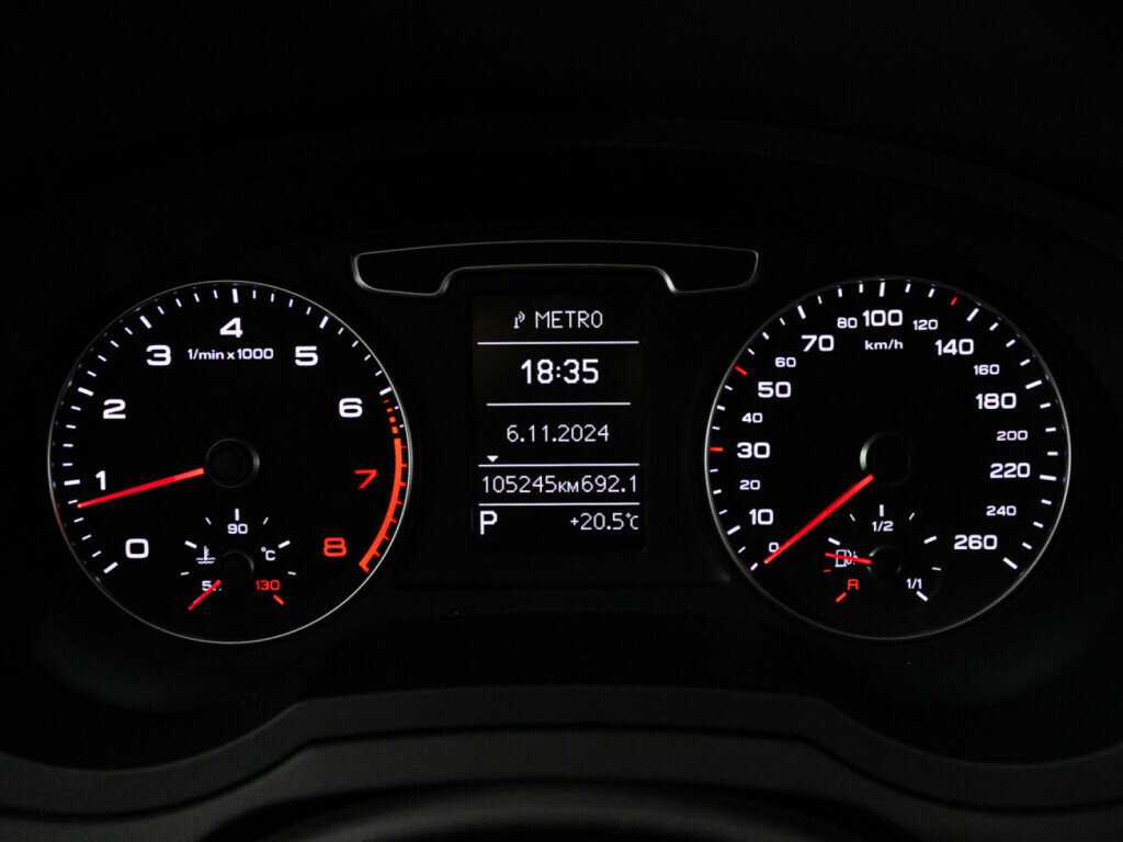 Б/У Ауди К3 2012 года. Фото: #11