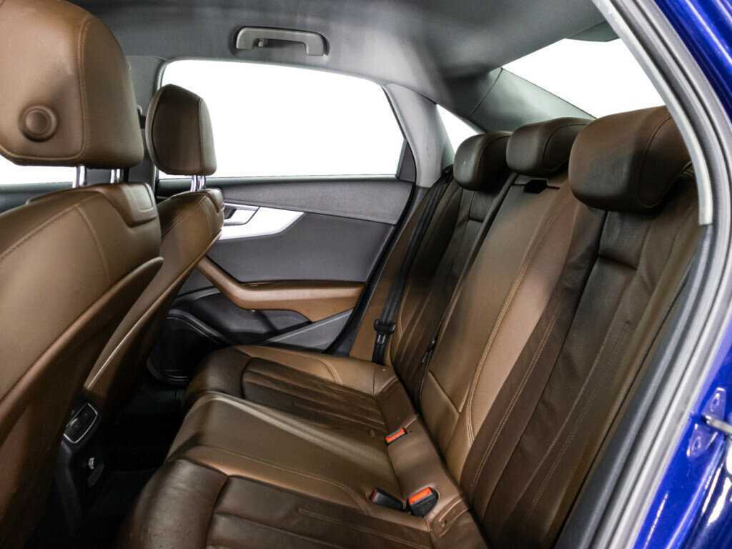 Б/У Ауди А4 2016 года. Фото: #9