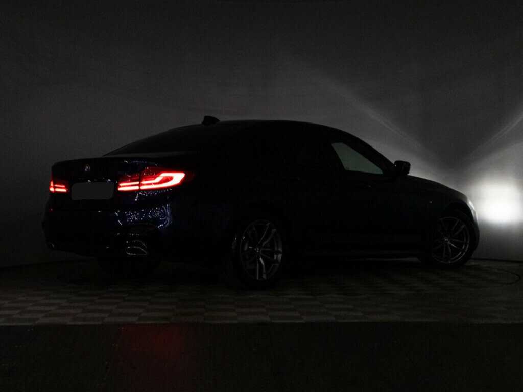 Б/У БМВ 5 серии 2018 года. Фото: #23