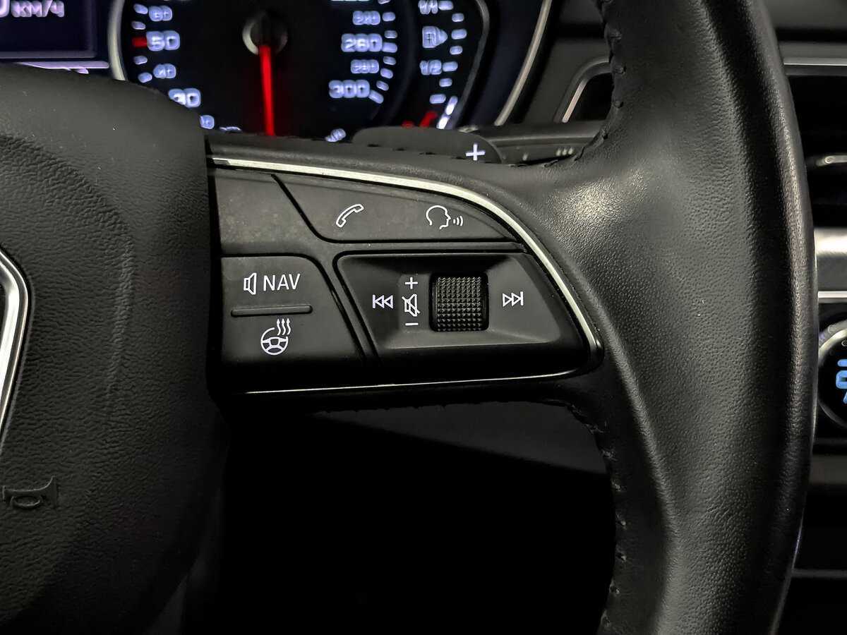 Б/У Ауди А4 2018 года. Фото: #26