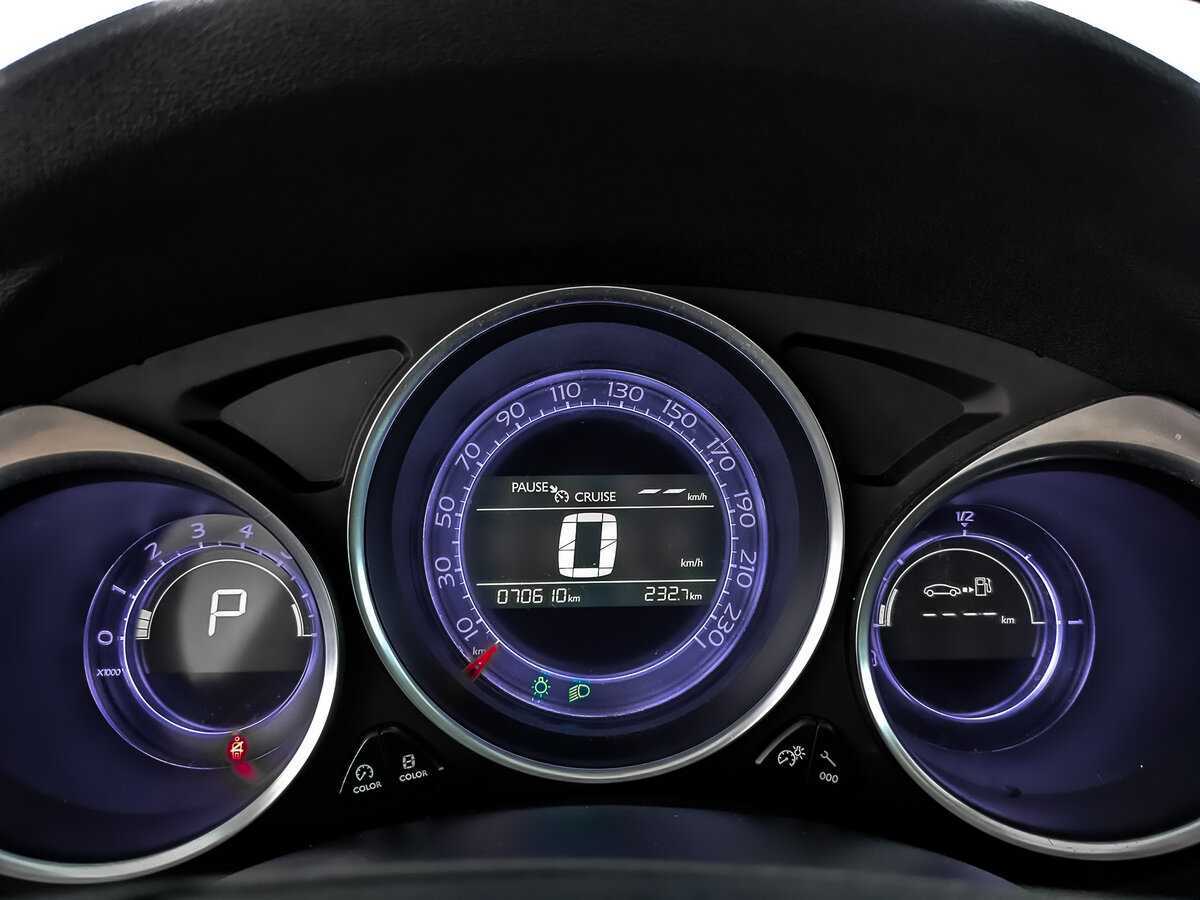 Б/У Ситроен Ц4 2018 года. Фото: #15