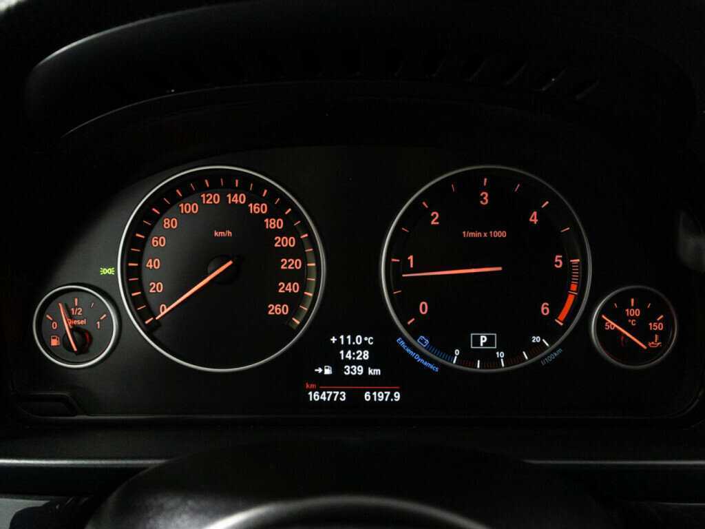 Б/У БМВ 5 серии 2013 года. Фото: #11