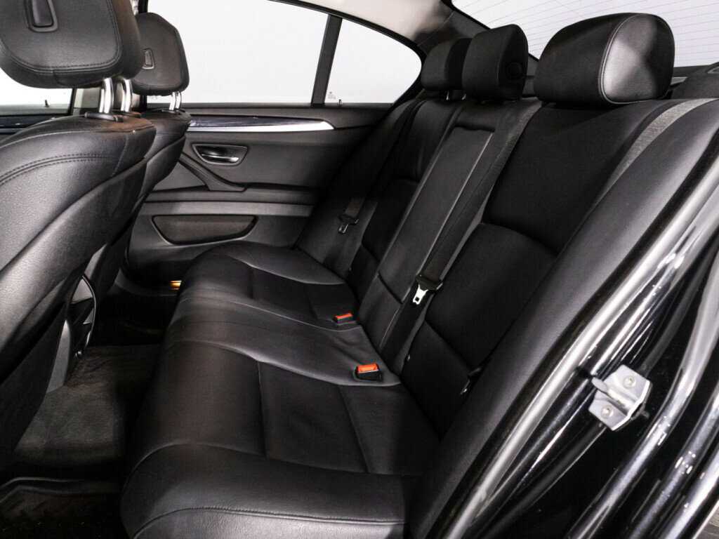 Б/У БМВ 5 серии 2013 года. Фото: #8