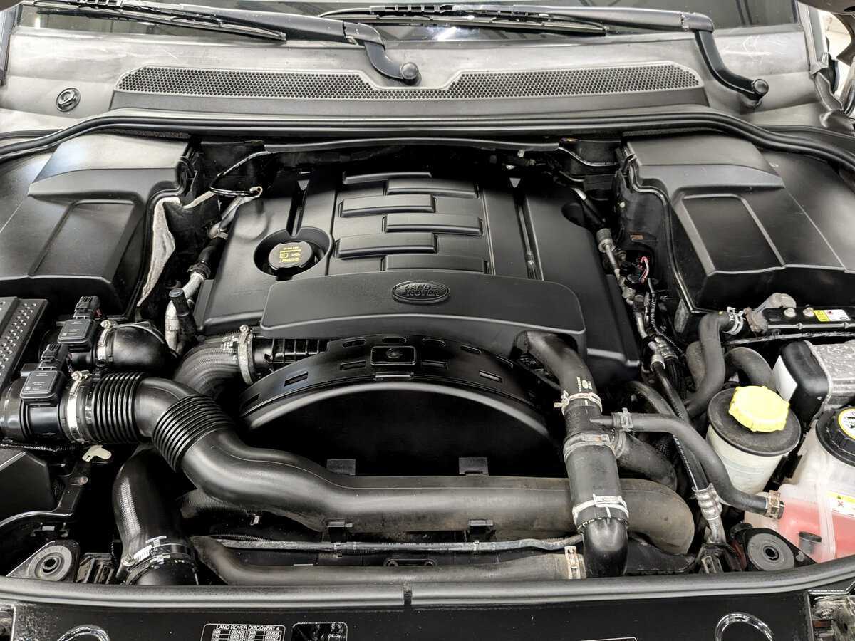 Б/У Лэнд Ровер Дискавери 2013 года. Фото: #8