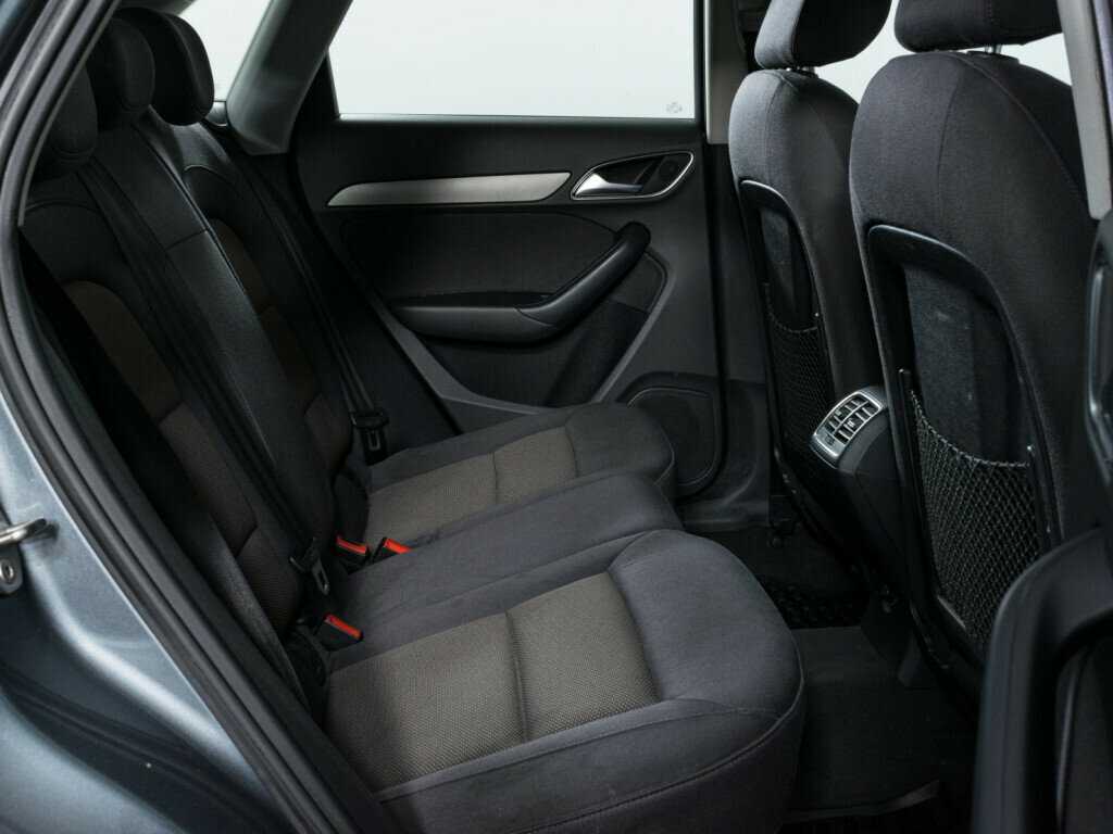 Б/У Ауди К3 2013 года. Фото: #8