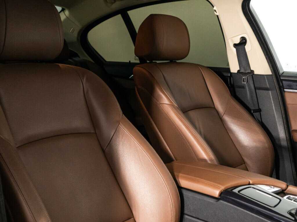 Б/У БМВ 5 серии 2016 года. Фото: #19