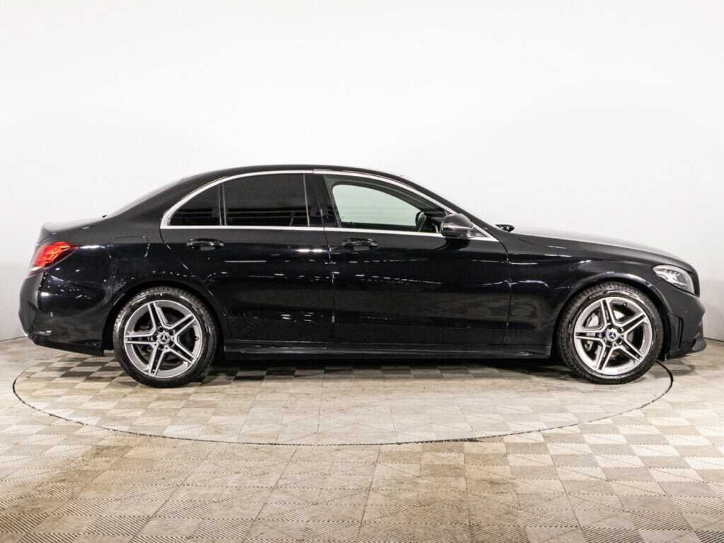 Б/У Мерседес-Бенц Ц-Класс 2019 года. Фото: #3