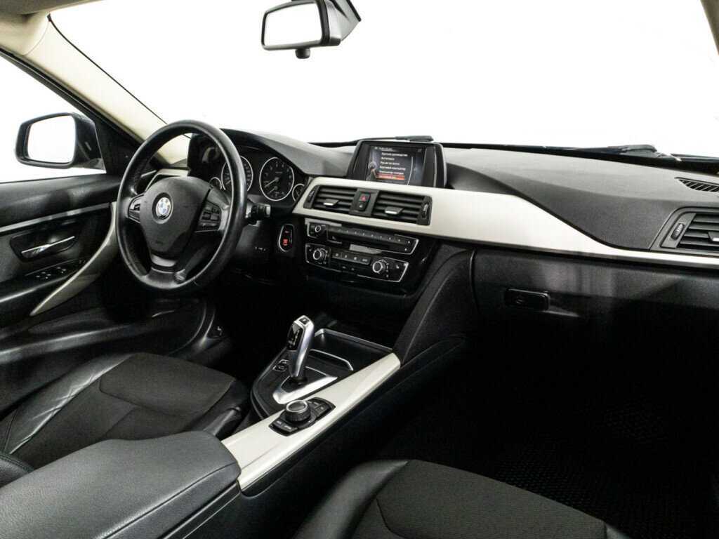 Б/У БМВ 3 серии 2016 года. Фото: #8