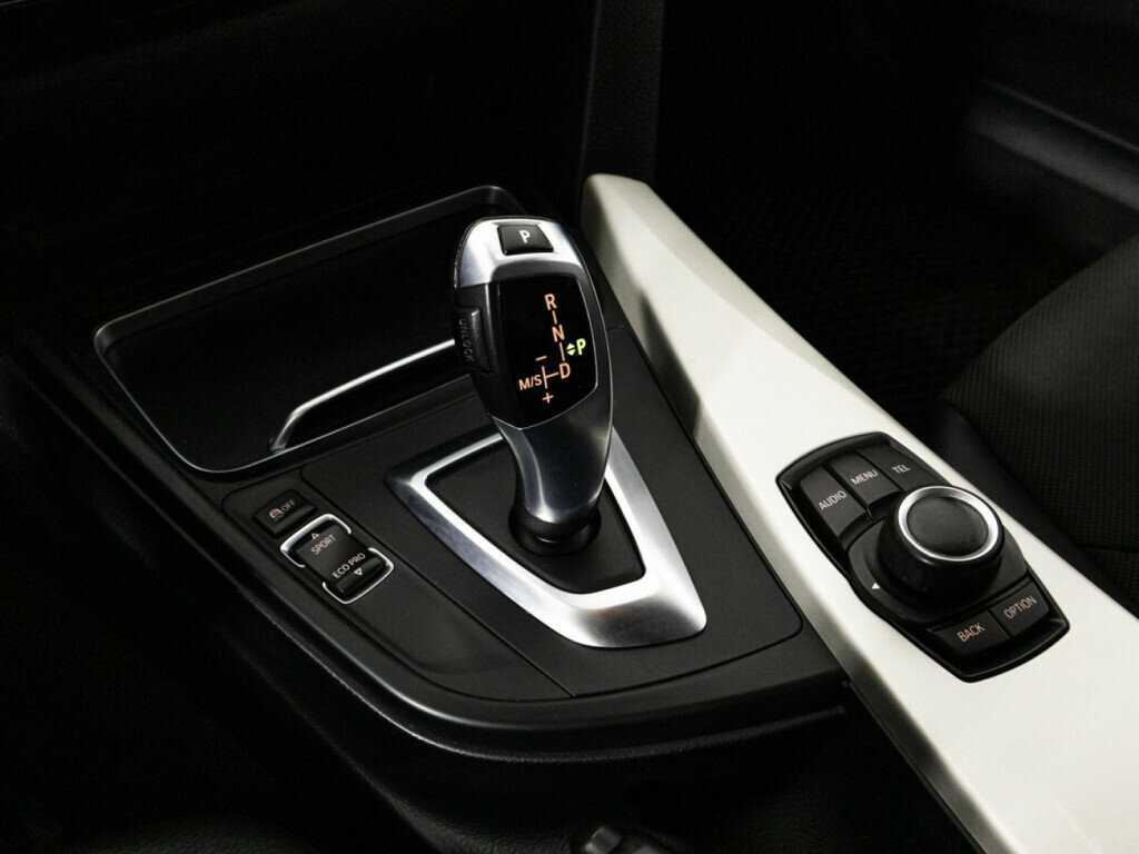 Б/У БМВ 3 серии 2016 года. Фото: #15