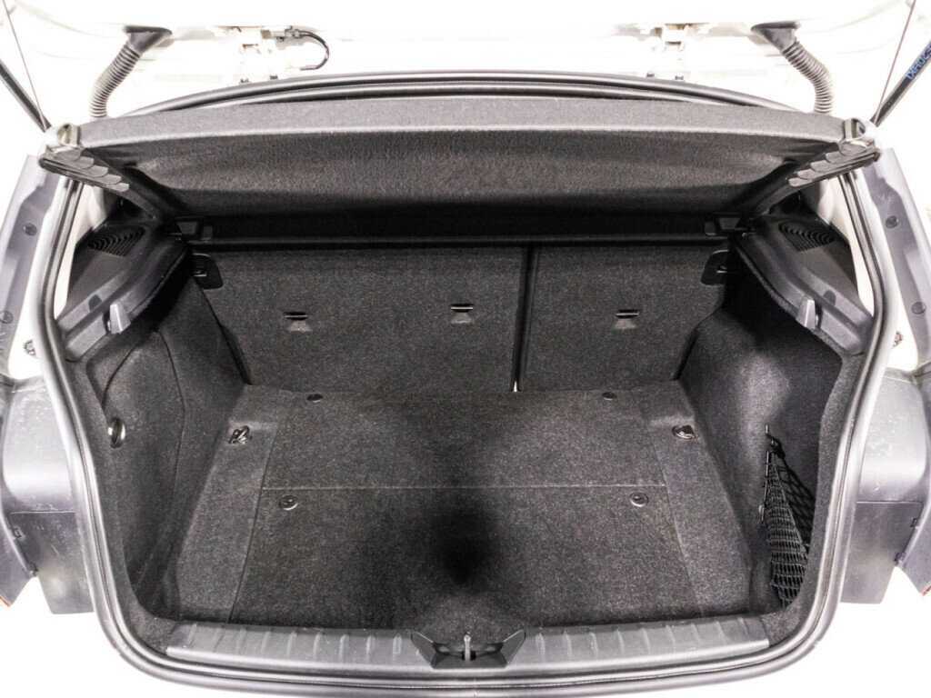 Б/У БМВ 1 серии 2016 года. Фото: #13