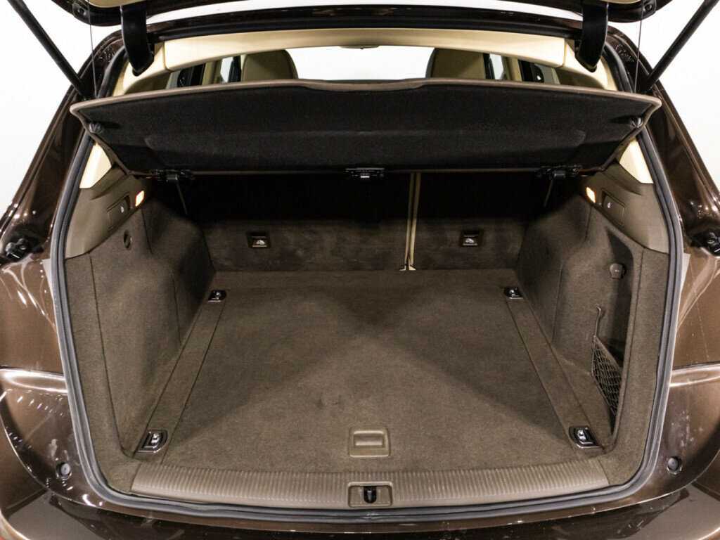 Б/У Ауди К5 2013 года. Фото: #14