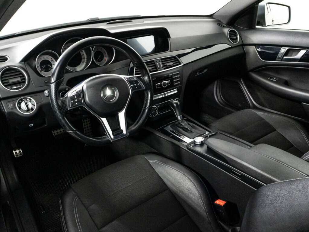 Б/У Мерседес-Бенц Ц-Класс 2013 года. Фото: #10