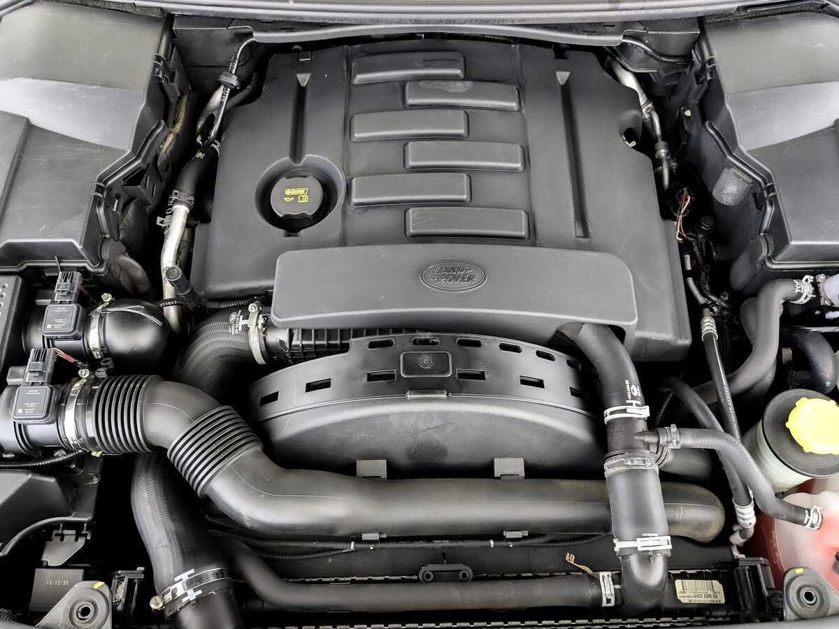 Б/У Лэнд Ровер Дискавери 2014 года. Фото: #8