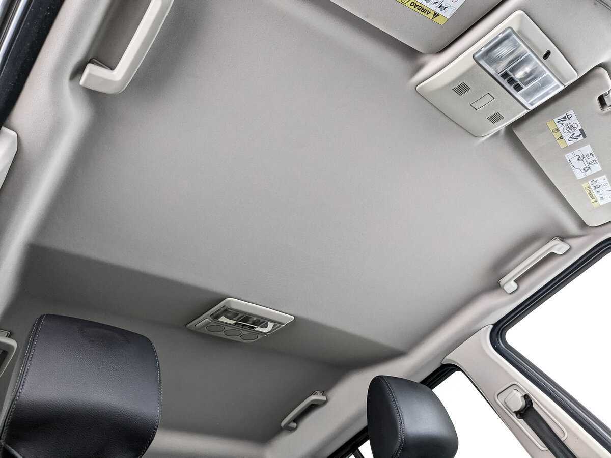 Б/У Лэнд Ровер Дискавери 2012 года. Фото: #21