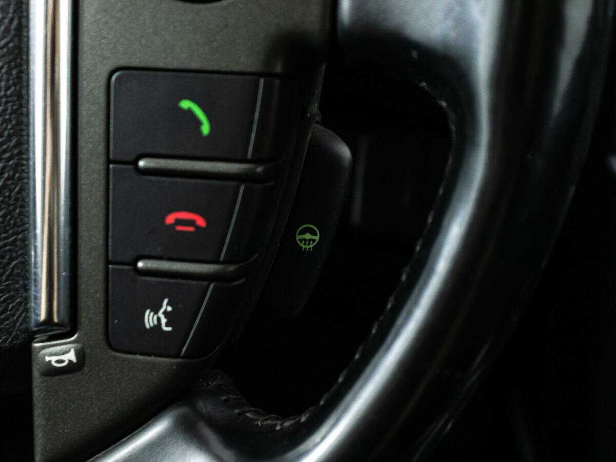 Б/У Лэнд Ровер Фрилендер 2013 года. Фото: #15