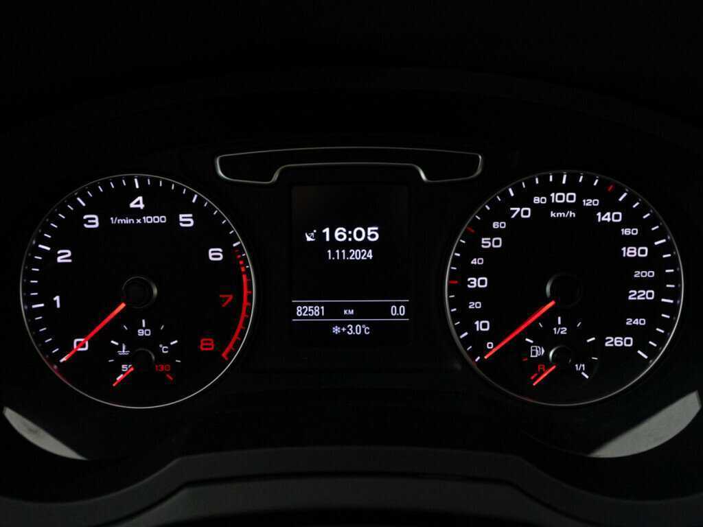 Б/У Ауди К3 2012 года. Фото: #11