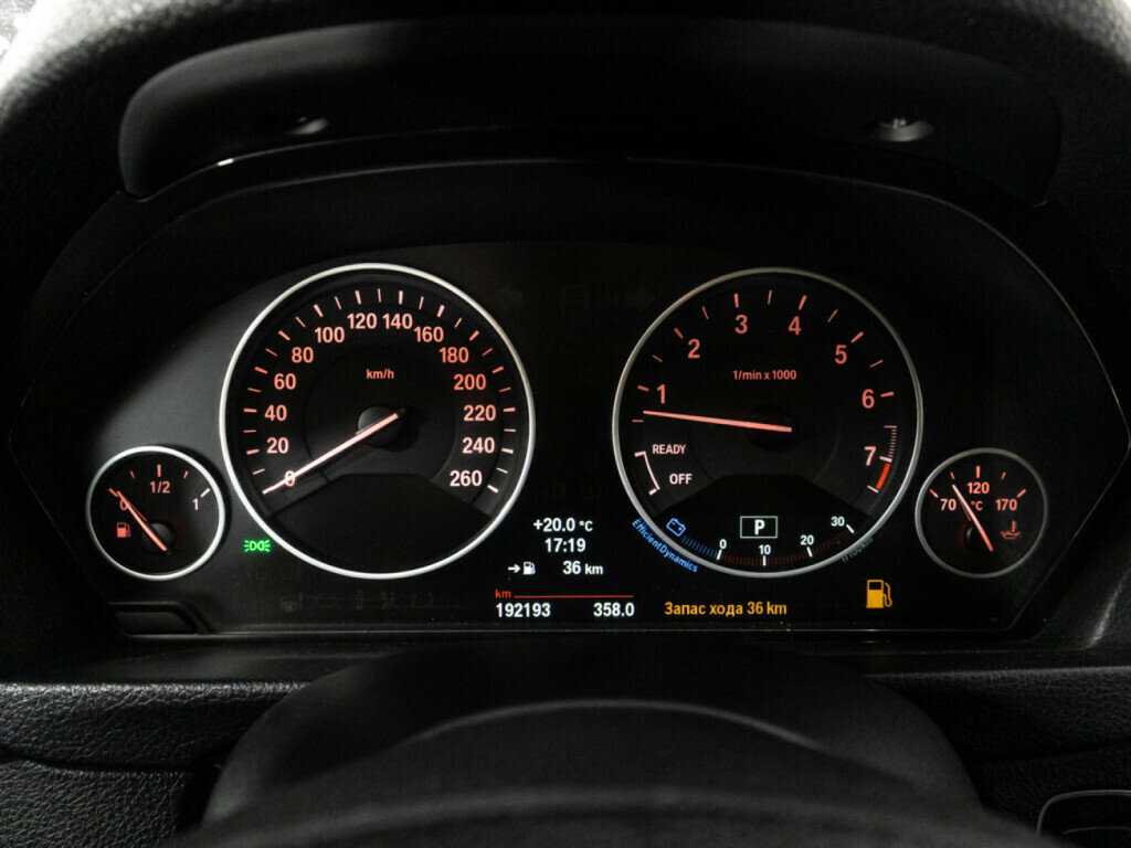 Б/У БМВ 3 серии 2012 года. Фото: #11