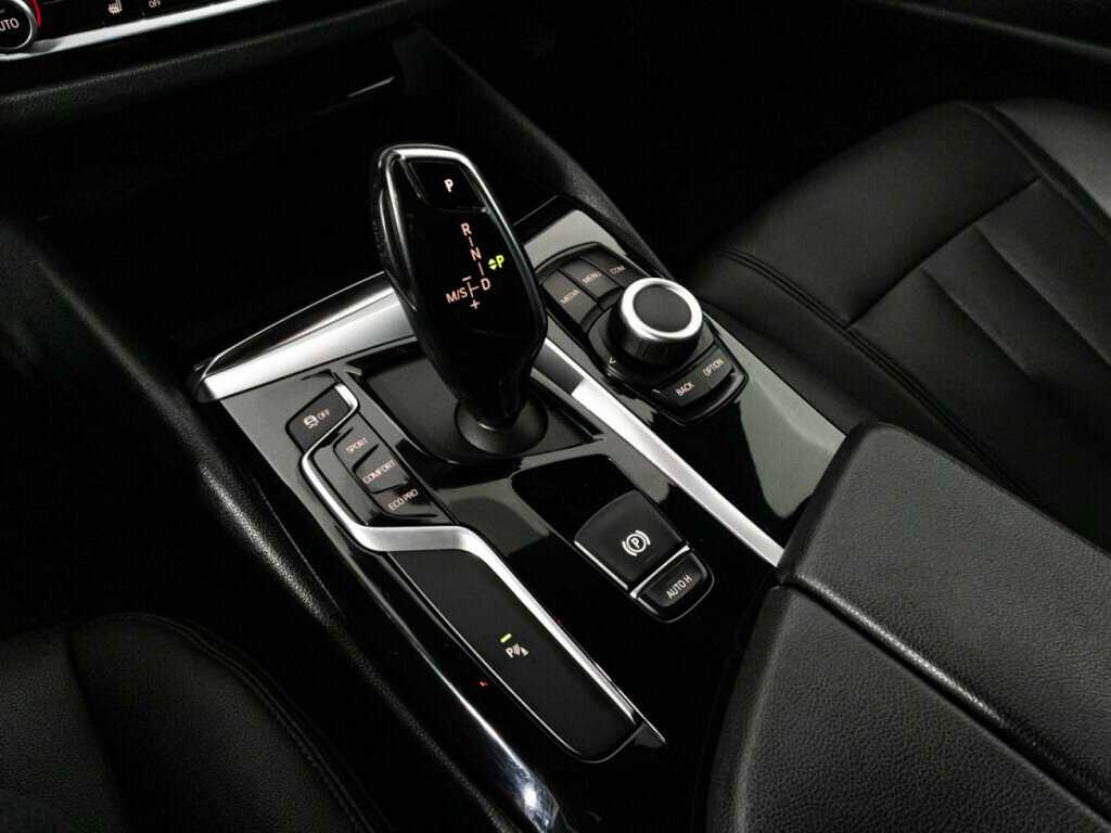 Б/У БМВ 5 серии 2018 года. Фото: #16