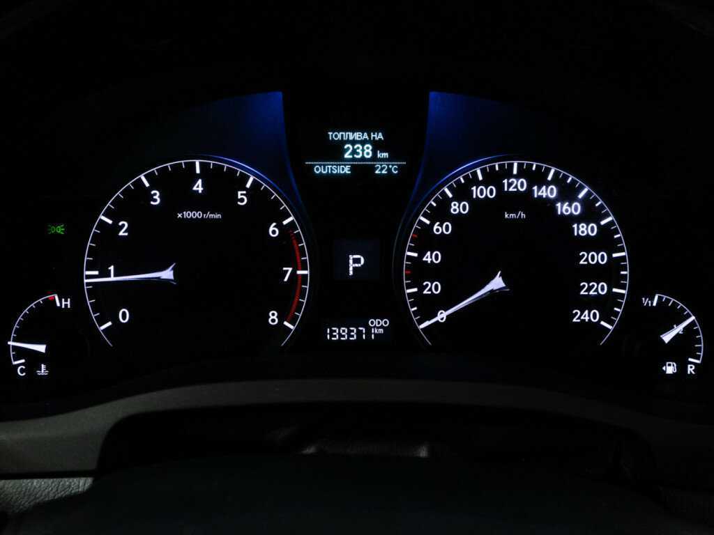 Б/У Лексус Р-Икс 2014 года. Фото: #9